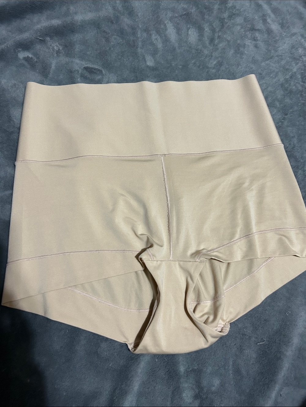 Maidenform Seamless High-Waist Shaping Shorts in Nude